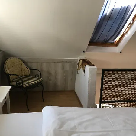 Harom Huszar Köveskál