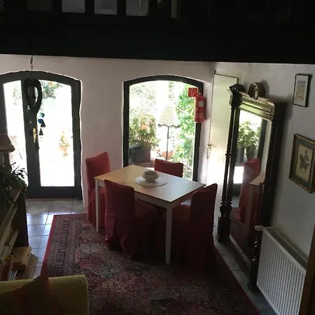 Harom Huszar Köveskál