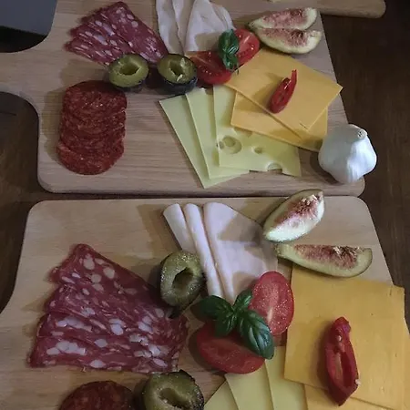 Harom Huszar 3* Köveskál