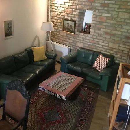 게스트하우스 Harom Huszar